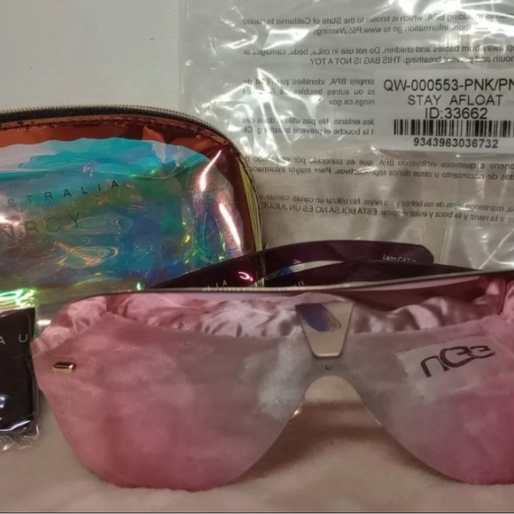 NWT Quay Stay Afloat Pink Frames/flashy Pink Lenses And Fun Case! RARE FIND - Picture 3 of 8